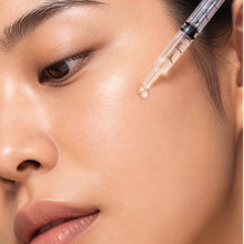 Load image into Gallery viewer, Snow Fox 爆水外泌體導入安瓶 BioCellular Moisture Booster

