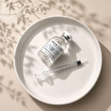 Load image into Gallery viewer, Snow Fox 爆水外泌體導入安瓶 BioCellular Moisture Booster
