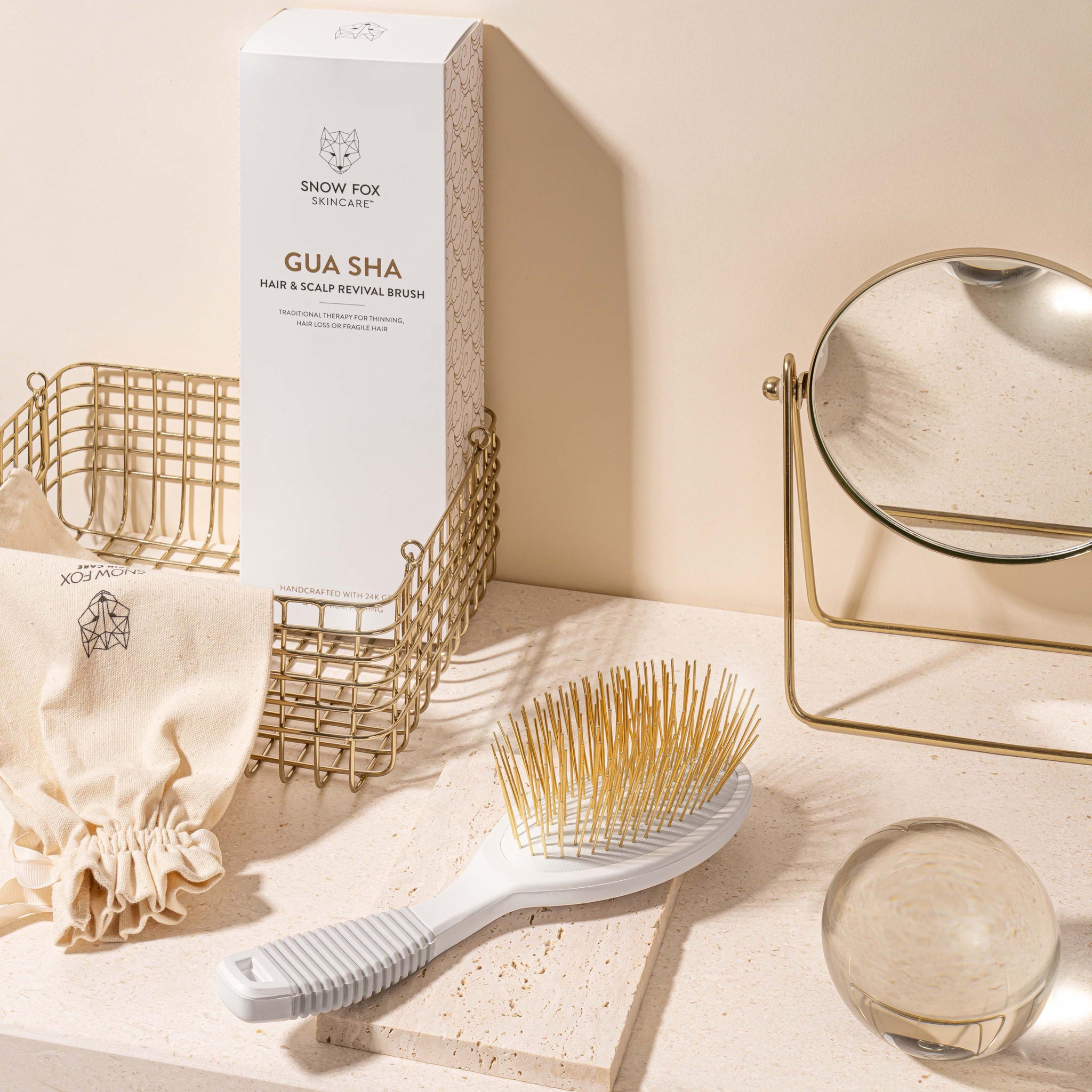 SNOW FOX 24K金頭皮舒緩刮痧梳24K Gua Sha Hair & Scalp Brush｜Snow
